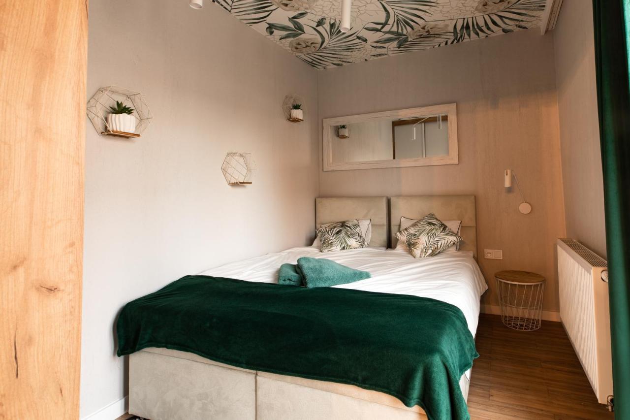 Stylowe Apartamenty Plewiska Buitenkant foto