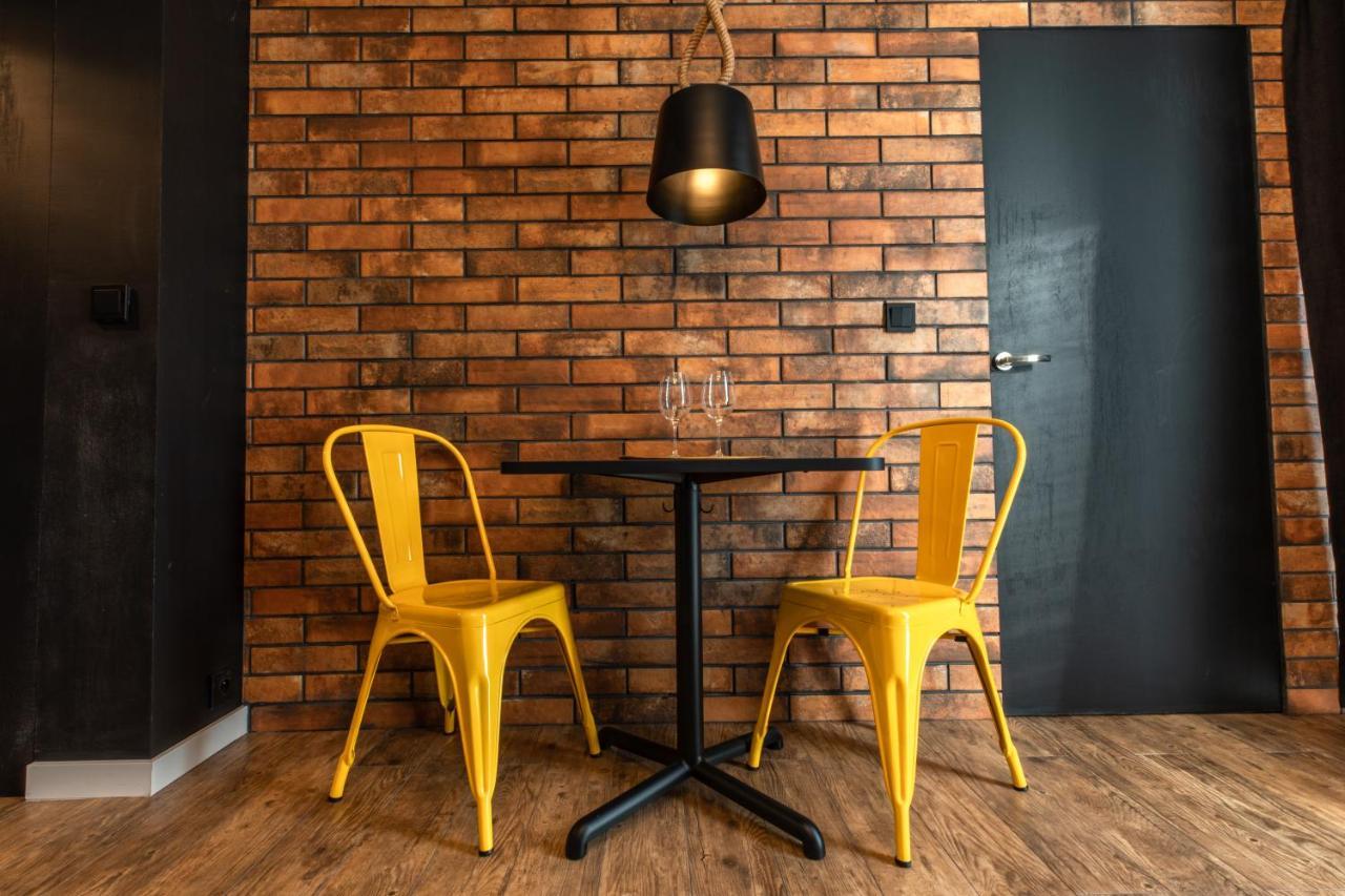 Stylowe Apartamenty Plewiska Buitenkant foto